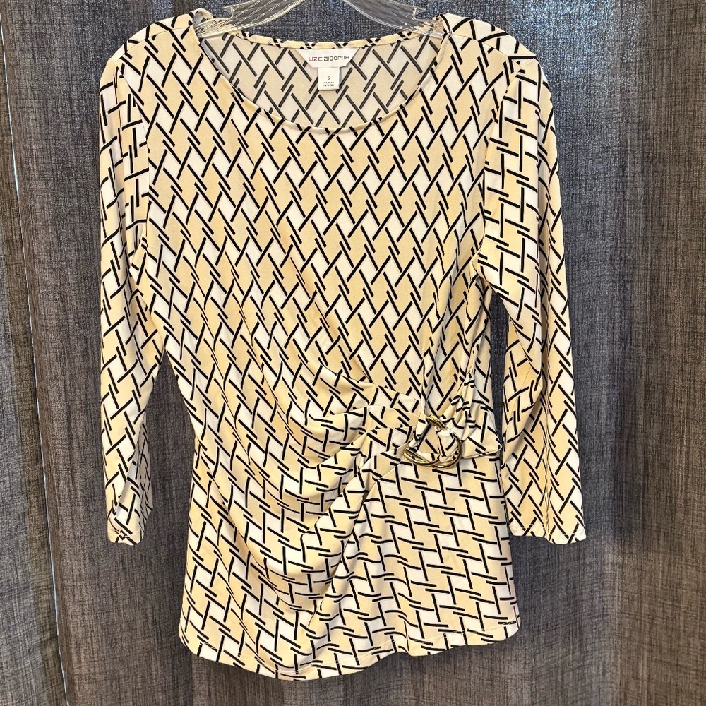 Liz Claiborne Women's Top SZ Small Beige and Black 3/4 Sleeve